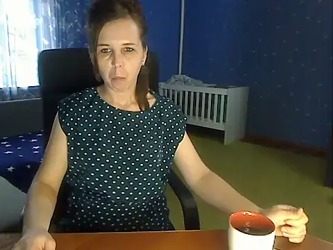 loveis007 online show from 12/17/25, 11:49