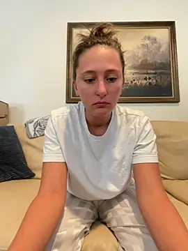 Snapshot of triple34D chatting on 09/12/25, 04:51 triple34D online show from 09/12/25, 04:51