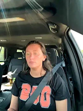 Snapshot of triple34D chatting on 09/19/25, 06:30 triple34D online show from 09/19/25, 06:30