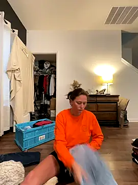 Snapshot of triple34D chatting on 09/26/25, 12:31 triple34D online show from 09/26/25, 12:31