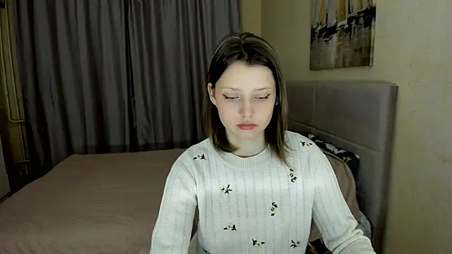 SoniNesti online show from 10/28/25, 03:14