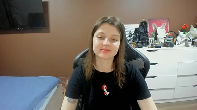Snapshot of SoniNesti chatting on 07/11/26, 02:42 SoniNesti online show from 07/11/26, 02:42