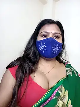 Snapshot of cutee__crazy chatting on 01/20/25, 05:59 cutee crazy online show from 01/20/25, 05:59