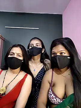 cutee  crazy online show from 03/28/26, 02:05