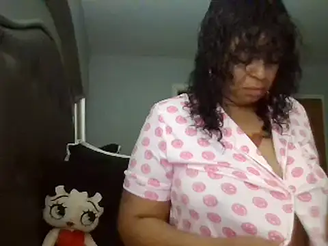 Snapshot of MSweetLindaParks chatting on 12/03/24, 07:32 MSweetLindaParks online show from 12/03/24, 07:32
