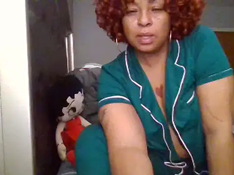 Snapshot of MSweetLindaParks chatting on 01/05/25, 04:58 MSweetLindaParks online show from 01/05/25, 04:58