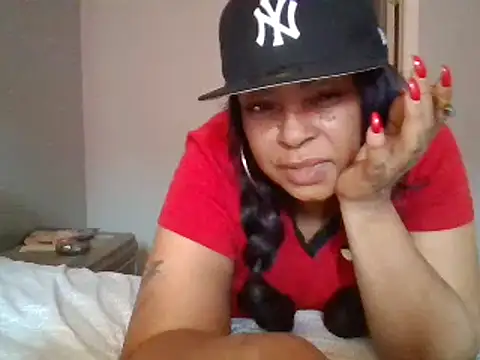 Snapshot of MSweetLindaParks chatting on 01/13/25, 05:02 MSweetLindaParks online show from 01/13/25, 05:02
