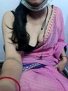 Snapshot of sangeetha4bide chatting on 09/29/25, 07:13 sangeetha4bide online show from 09/29/25, 07:13