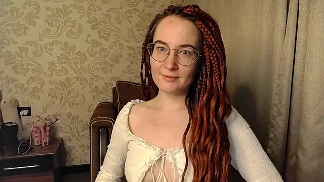 AgnesGraham online show from 10/18/25, 10:10