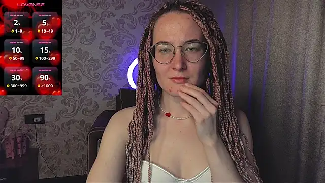 AgnesGraham online show from 04/28/26, 10:37