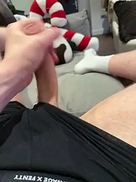 Britishboy99 online show from 12/21/25, 10:17