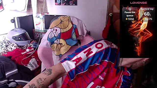 Apolo S online show from 02/10/26, 02:21