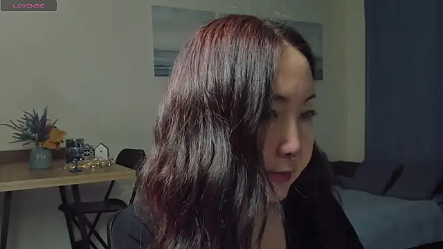 AvroraSakura online show from 12/08/24, 12:41