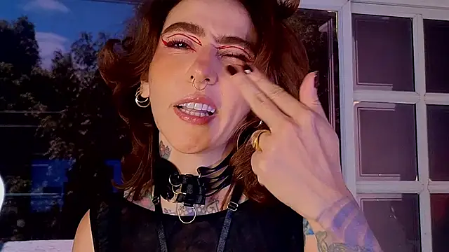 Snapshot of Evangelyne_1 chatting on 09/09/25, 03:55 Evangelyne 1 online show from 09/09/25, 03:55