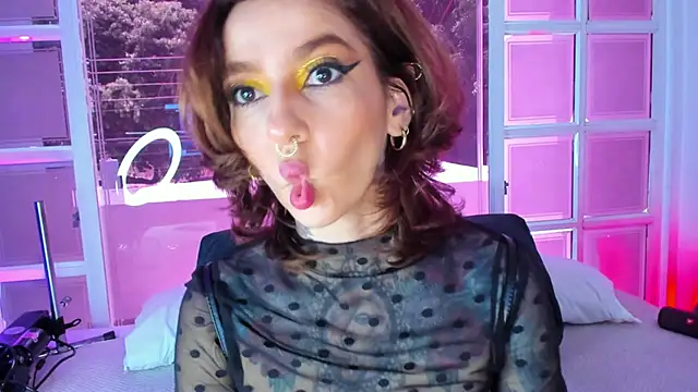 Snapshot of Evangelyne_1 chatting on 09/17/25, 04:08 Evangelyne 1 online show from 09/17/25, 04:08