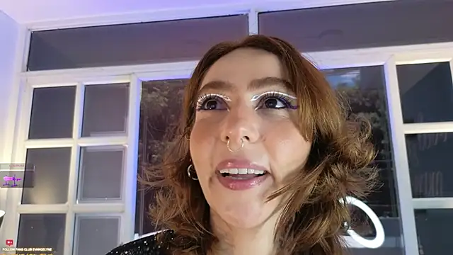 Snapshot of Evangelyne_1 chatting on 09/23/25, 03:59 Evangelyne 1 online show from 09/23/25, 03:59