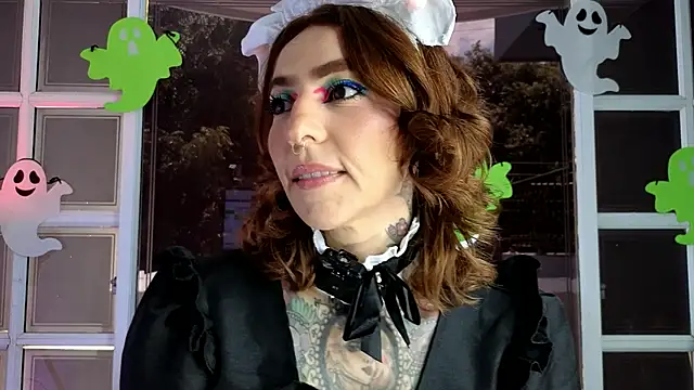 Snapshot of Evangelyne_1 chatting on 10/17/25, 03:47 Evangelyne 1 online show from 10/17/25, 03:47