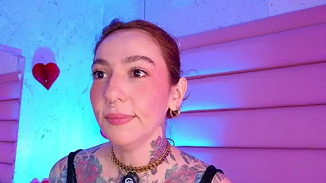 Evangelyne 1 online show from 04/02/26, 03:42