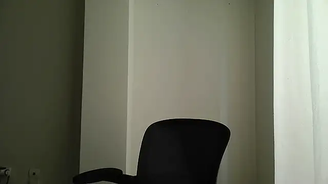 Sanada hot online show from 11/06/25, 02:18