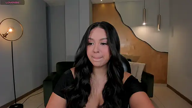 ToriCrossX online show from 10/25/25, 01:35