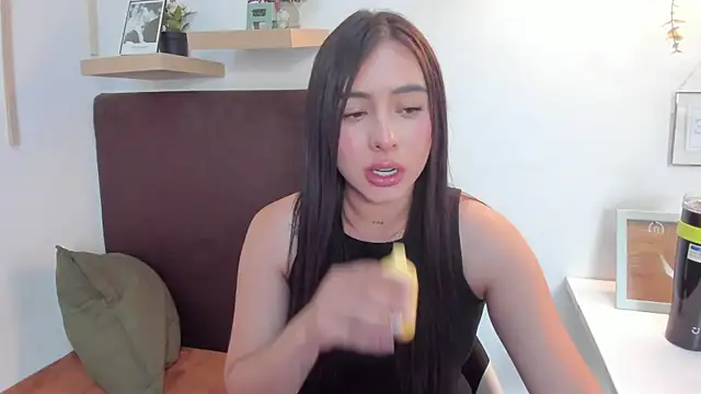 isabella jade online show from 01/25/25, 08:21