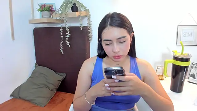 isabella jade online show from 03/06/25, 06:37