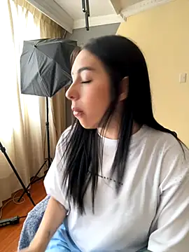 isabella jade online show from 10/06/25, 01:19