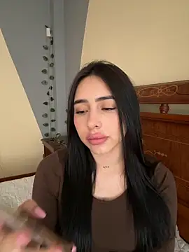 isabella jade online show from 10/17/25, 01:25