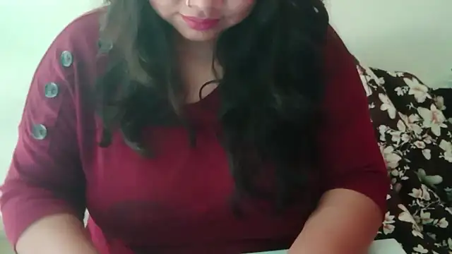 Snapshot of yoursnishaa chatting on 02/12/25, 08:38 yoursnishaa online show from 02/12/25, 08:38