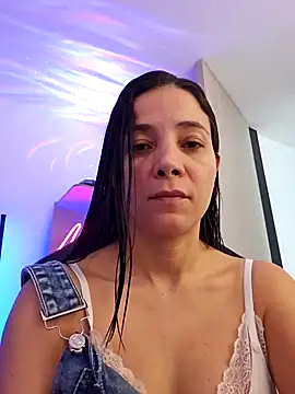 miaeyes online show from 01/16/26, 01:26