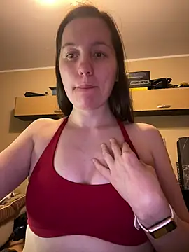 Nicole-Ray online show from 02/05/25, 09:29