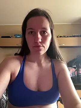 Nicole-Ray online show from 03/04/25, 08:35