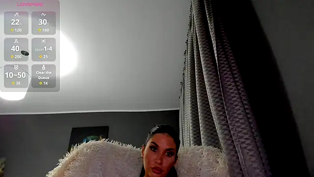 Snapshot of Emma_D_ chatting on 11/10/25, 07:24 Emma D online show from 11/10/25, 07:24