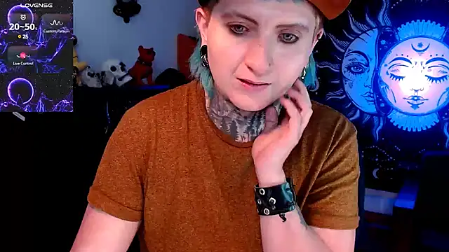 Snapshot of Marieblueeyes chatting on 03/19/25, 12:45 Marieblueeyes online show from 03/19/25, 12:45