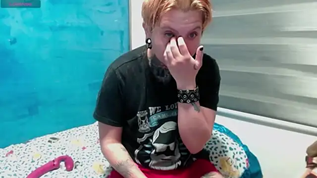 Marieblueeyes online show from 12/03/25, 10:13