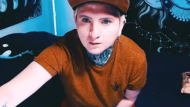 Marieblueeyes online show from 02/10/26, 12:48