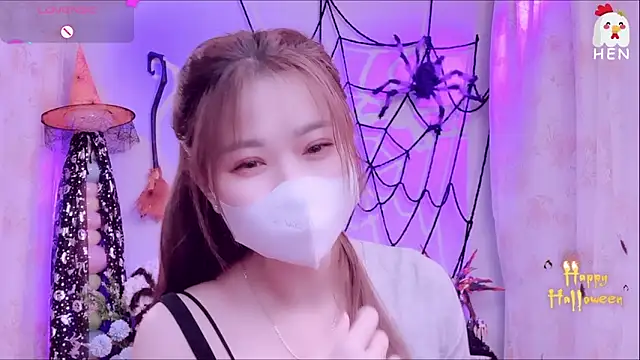 hen237 online show from 10/26/25, 04:46