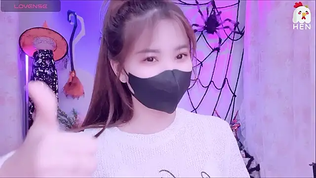 hen237 online show from 11/08/25, 01:06