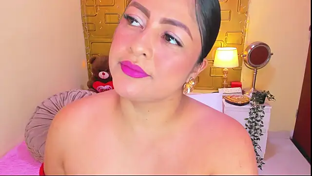 Julia Haye online show from 02/17/26, 03:25