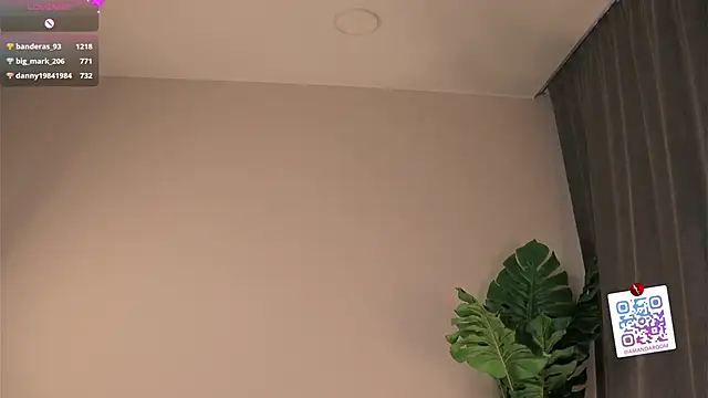 YaYaGirls online show from 03/11/25, 11:12