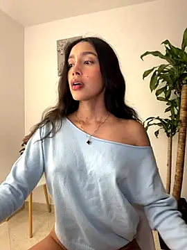 SelenaStone online show from 11/08/25, 11:03