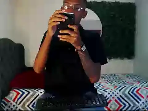 ManSant online show from 02/17/25, 03:09