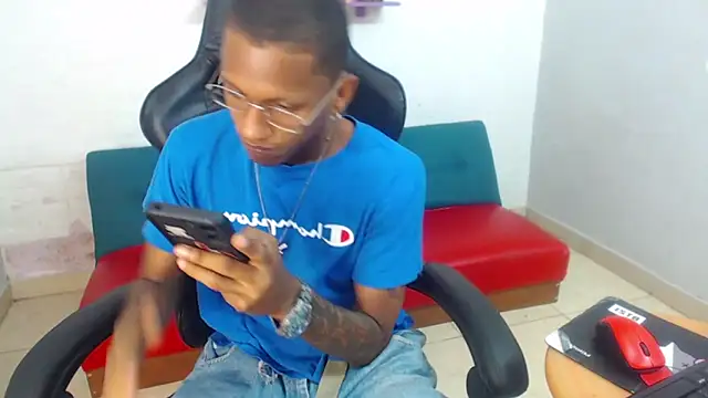 ManSant online show from 11/15/25, 04:36