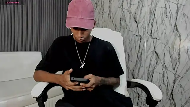 ManSant online show from 11/18/25, 02:43