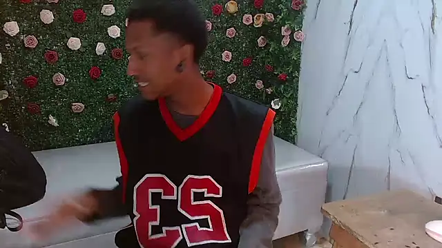 ManSant online show from 02/11/26, 02:33