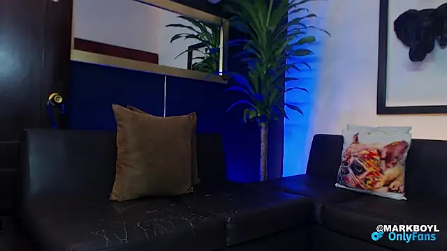 Snapshot of Markboyl chatting on 12/28/24, 12:56 Markboyl online show from 12/28/24, 12:56