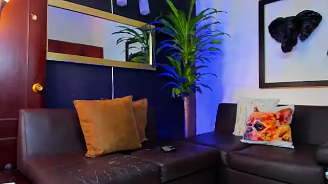 Snapshot of Markboyl chatting on 01/30/25, 01:21 Markboyl online show from 01/30/25, 01:21