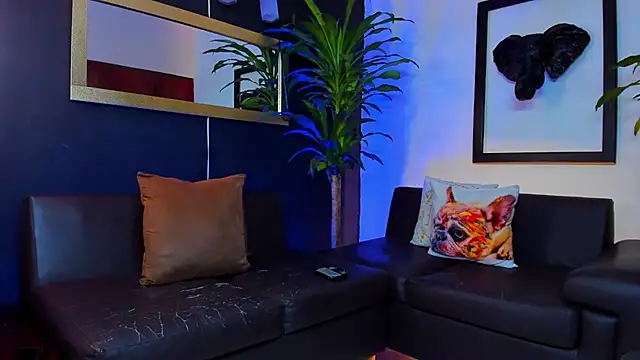 Snapshot of Markboyl chatting on 02/04/25, 02:53 Markboyl online show from 02/04/25, 02:53