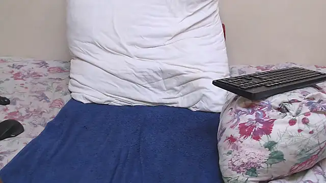 Snapshot of hottychubbygirl chatting on 01/22/25, 11:12 hottychubbygirl online show from 01/22/25, 11:12