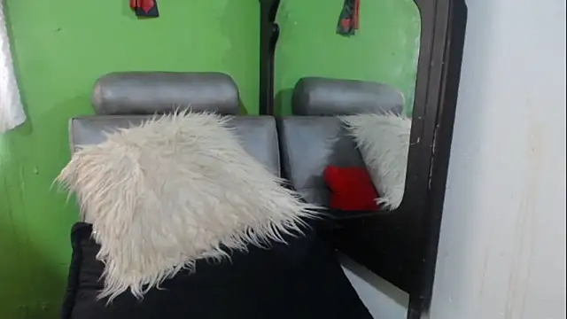 Alexandrasaenz online show from 01/23/25, 08:35